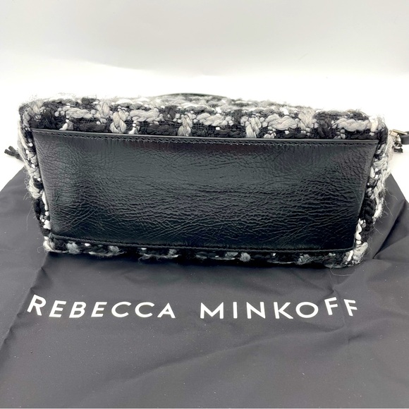 Rebecca Minkoff Edie Crossbody with Chain NWT - Picture 4 of 8